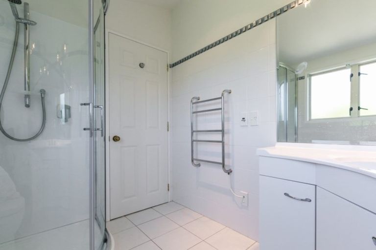 Photo of property in 130 Margaret Avenue, Havelock North, 4130