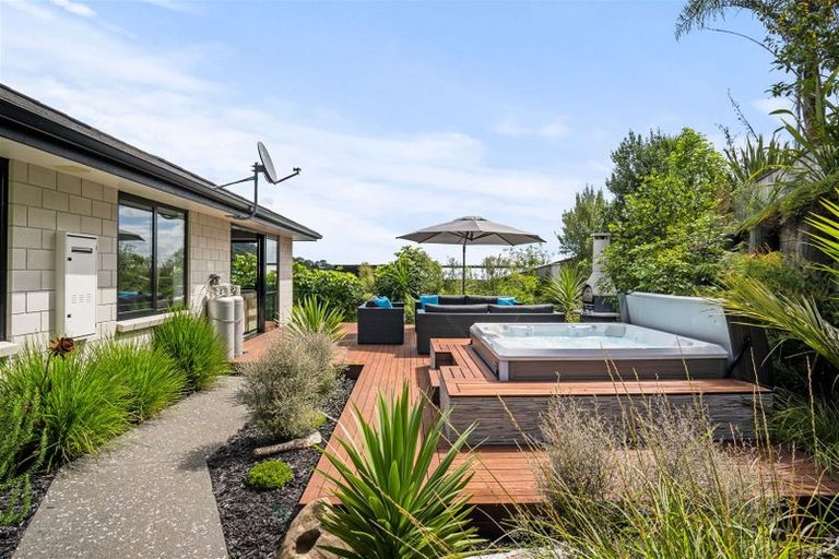 Photo of property in 33 Neptune Drive, Whangarei Heads, Whangarei, 0174