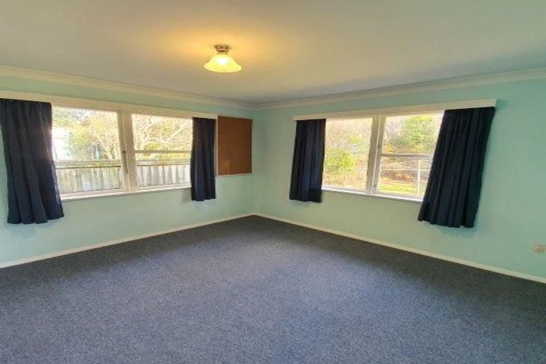 Photo of property in 158 Stokes Valley Road, Stokes Valley, Lower Hutt, 5019