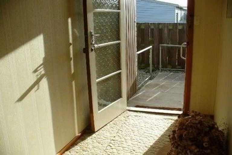 Photo of property in 15d Glasgow Street, Balclutha, 9230