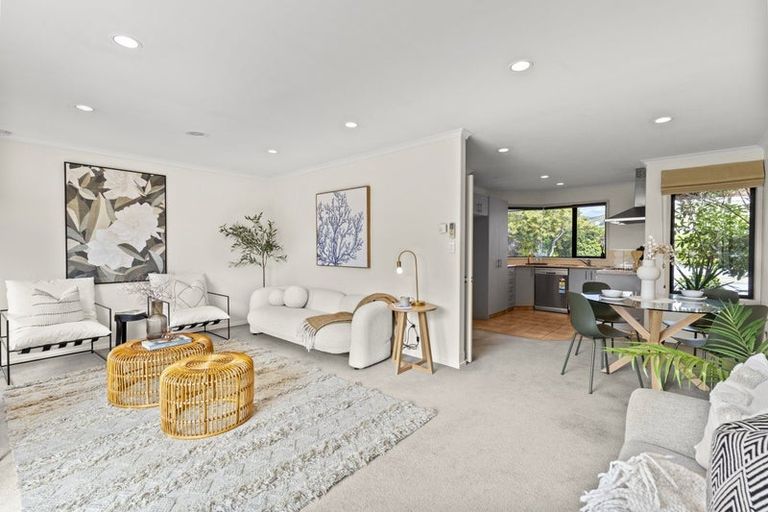 Photo of property in 2/2 Wadsworth Crescent, Redwoodtown, Blenheim, 7201