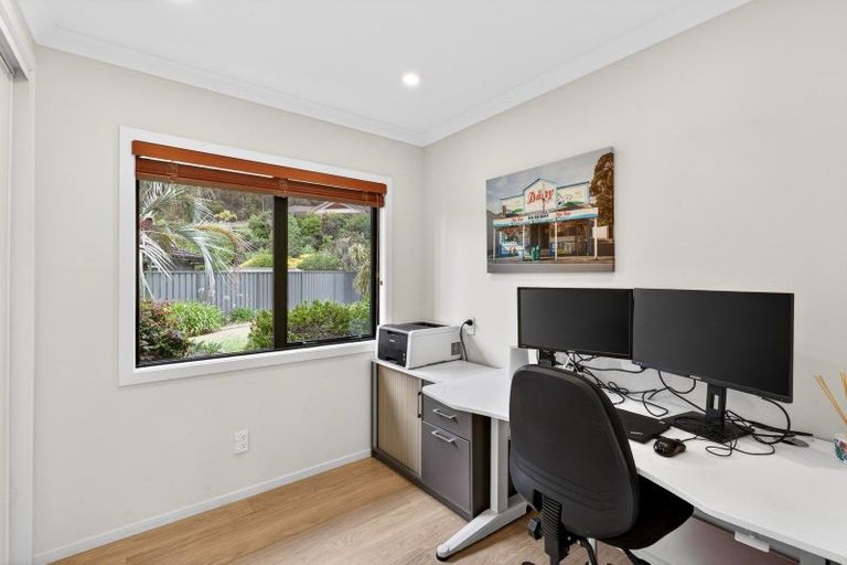 Photo of property in 123 Kent Terrace, Taradale, Napier, 4112