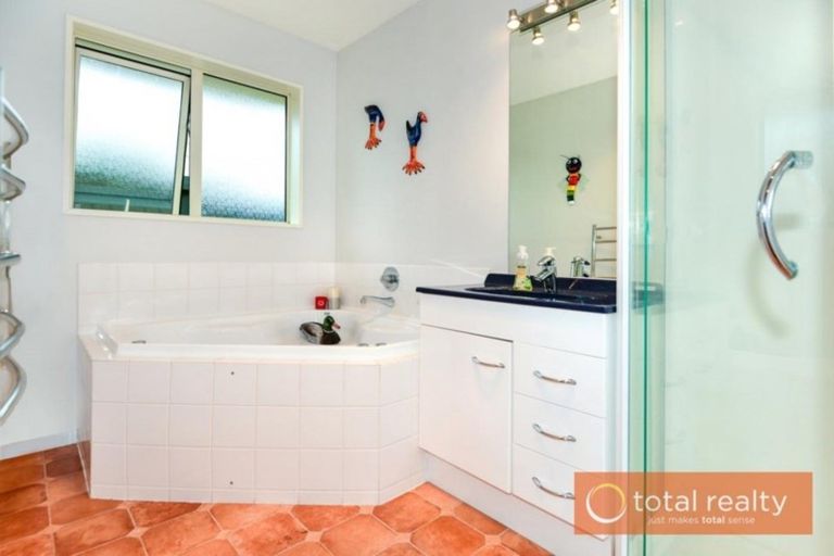 Photo of property in 35 Marsack Crescent, Halswell, Christchurch, 8025