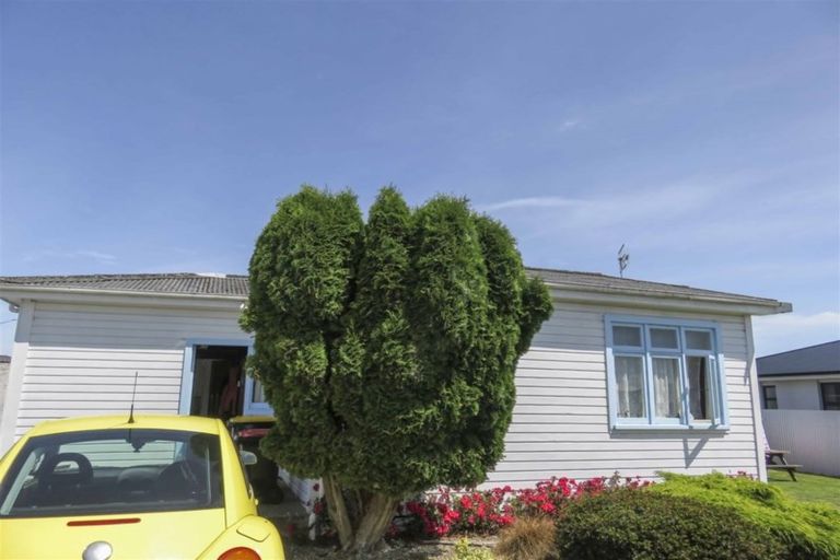 Photo of property in 2 Alexander Avenue, Newfield, Invercargill, 9812