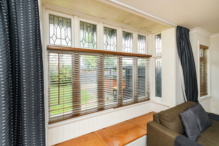 Photo of property in 348 College Street, West End, Palmerston North, 4410