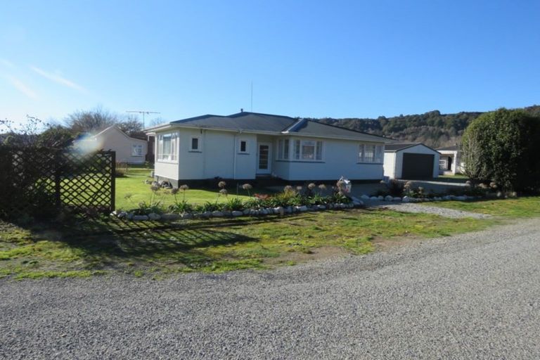 Photo of property in 6 Cavell Street, Reefton, 7830