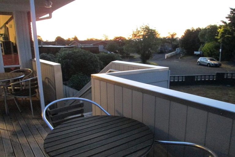 Photo of property in 18 Samuel Place, Queenwood, Hamilton, 3210