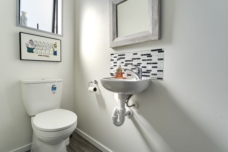 Photo of property in 15 Phoenix Place, Cromwell, 9310