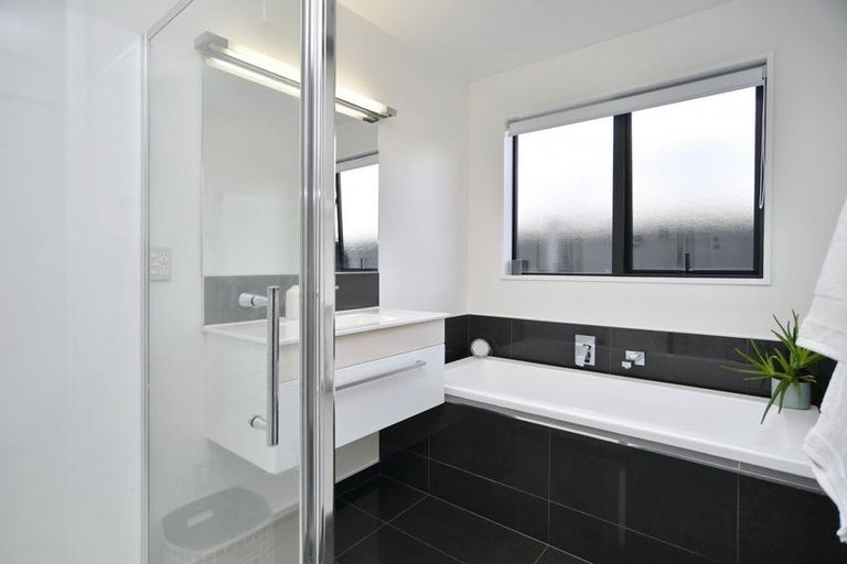 Photo of property in 26 Taiore Crescent, Marshland, Christchurch, 8083
