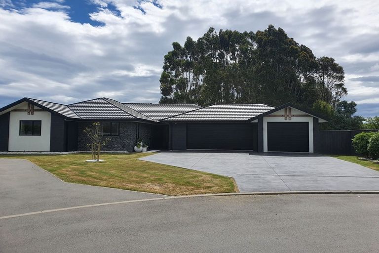 Photo of property in 11 Woodlaw Crescent, Prebbleton, 7604