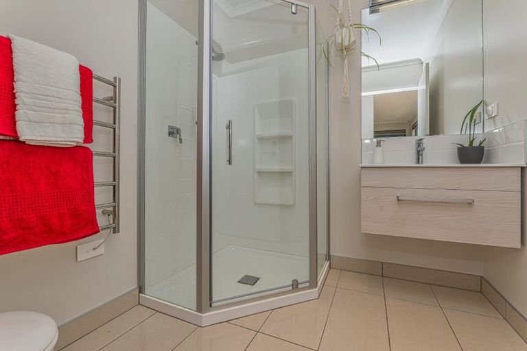 Photo of property in 52 Bomb Point Drive, Hobsonville, Auckland, 0616