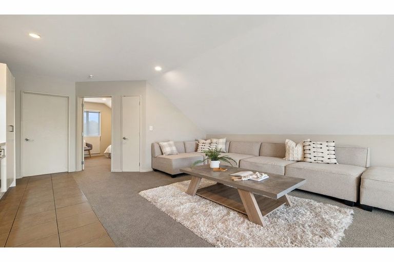 Photo of property in 1/75 Thackeray Place, Waltham, Christchurch, 8023