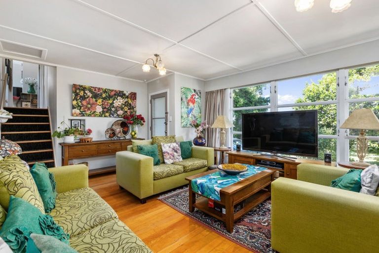 Photo of property in 11 William Benton Street, Featherston, 5710