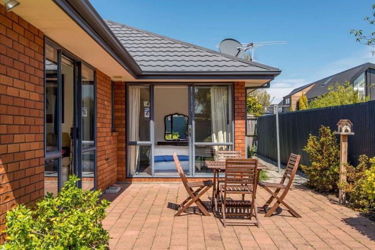 Photo of property in 46 Oxley Avenue, St Albans, Christchurch, 8014