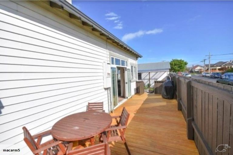 Photo of property in 15 Douglas Street, Saint Kilda, Dunedin, 9012