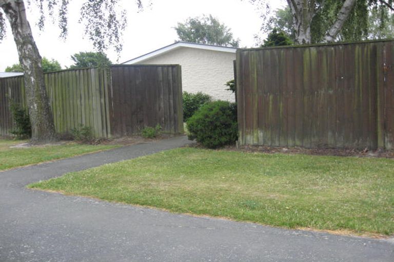 Photo of property in 10 Bowen Street, Upper Riccarton, Christchurch, 8041