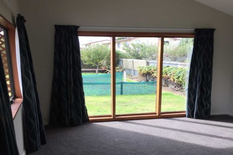 Photo of property in 38 Sylvan Street, Hillmorton, Christchurch, 8024