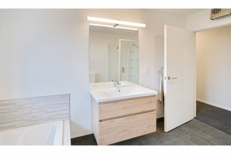 Photo of property in 46 William Deans Drive, Prebbleton, 7604