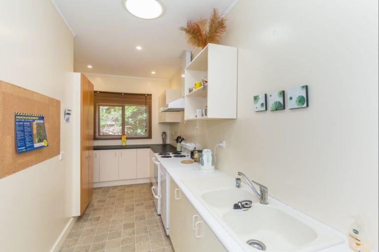 Photo of property in 128 Rua Avenue, Waitarere Beach, Levin, 5510