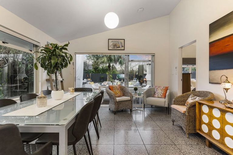 Photo of property in 11 Herbert Drive, Whangamata, 3620