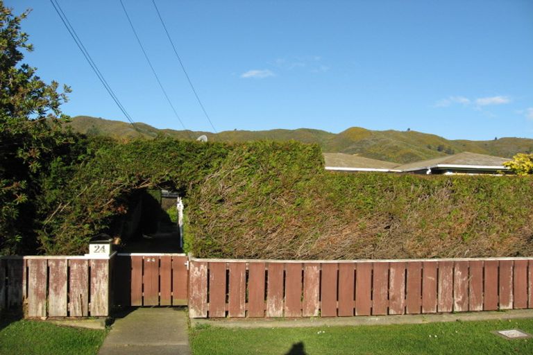 Photo of property in 24 Donnelley Drive, Wainuiomata, Lower Hutt, 5014