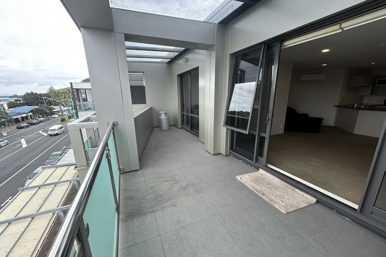 Photo of property in Paramount Apartments, 30/281 Maunganui Road, Mount Maunganui, 3116