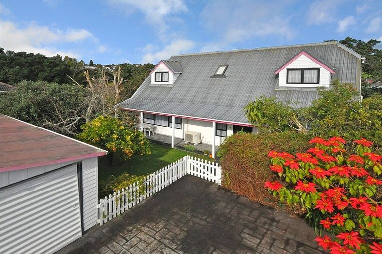 Photo of property in 2/37 Reeves Road, Pakuranga, Auckland, 2010