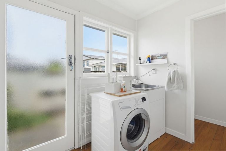 Photo of property in 5 Sheffield Street, Awapuni, Palmerston North, 4412