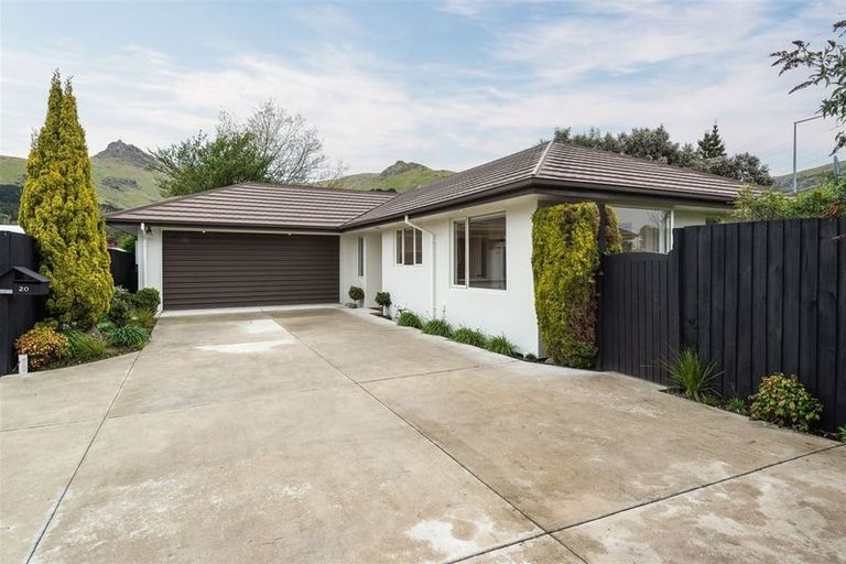 Photo of property in 20 Wendy Place, Heathcote Valley, Christchurch, 8022