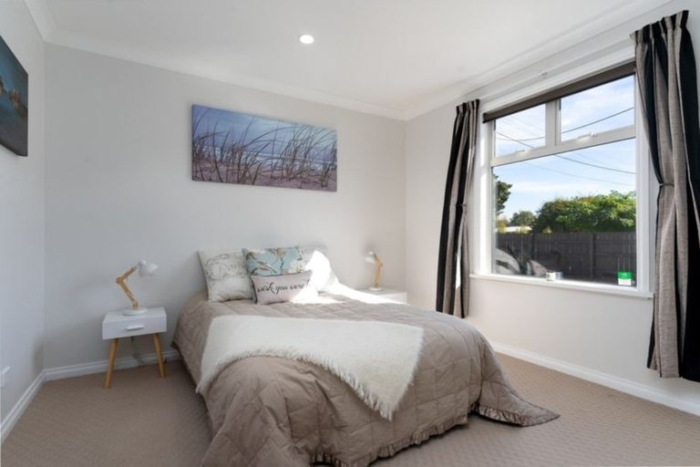 Photo of property in 9 Wood Street, Greytown, 5712