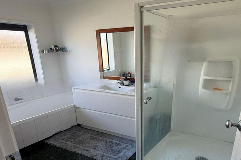 Photo of property in 78 Sheriff Place, Randwick Park, Auckland, 2105