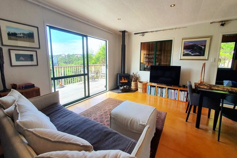 Photo of property in 17 Woods Ridge Road, Kawau Island, 0920