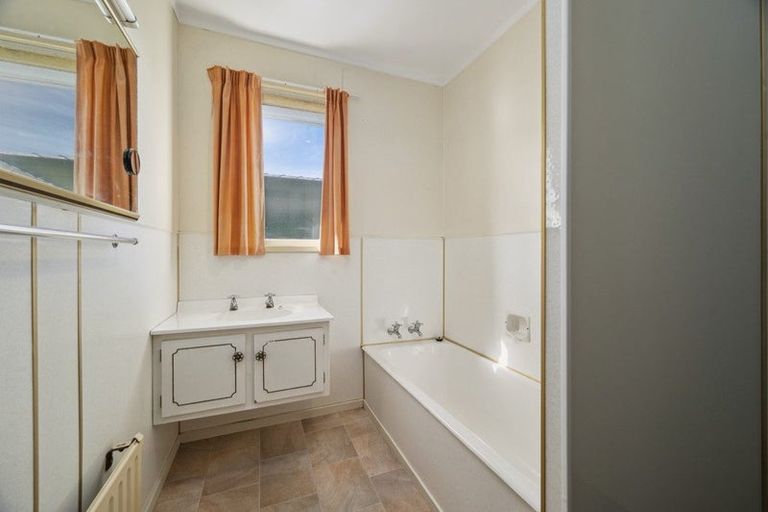 Photo of property in 5 Sophia Street, Glenholme, Rotorua, 3010