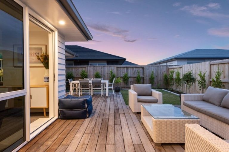 Photo of property in 9 Rotomanu Place, Pyes Pa, Tauranga, 3112