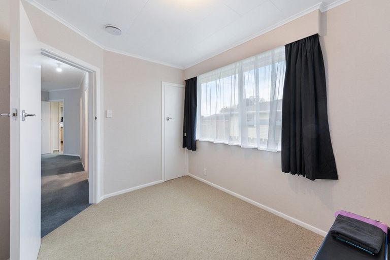 Photo of property in 2 Surrey Street, Stratford, 4332