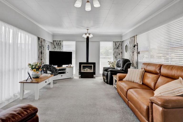 Photo of property in 24 Cassandra Street, Stratford, 4332