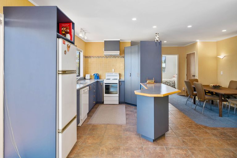 Photo of property in 12 Kenrigg Road East, Kinloch, Taupo, 3377