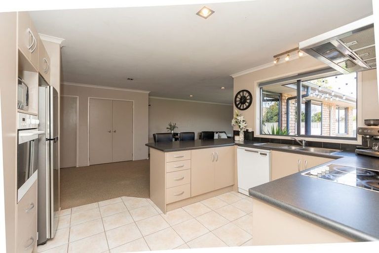 Photo of property in 25 Thomas Road, Huntington, Hamilton, 3210