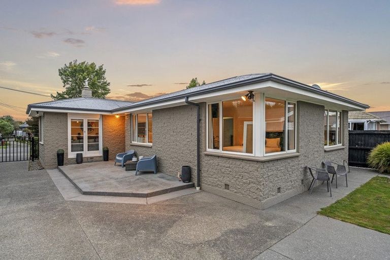 Photo of property in 18 Glencoe Street, Burnside, Christchurch, 8053