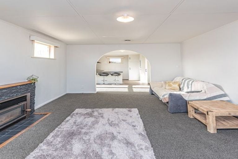 Photo of property in 12 Durham Road, Springvale, Whanganui, 4501