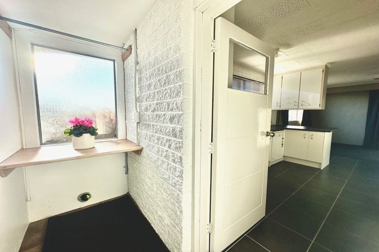 Photo of property in 4 Douglas Street, Balclutha, 9230