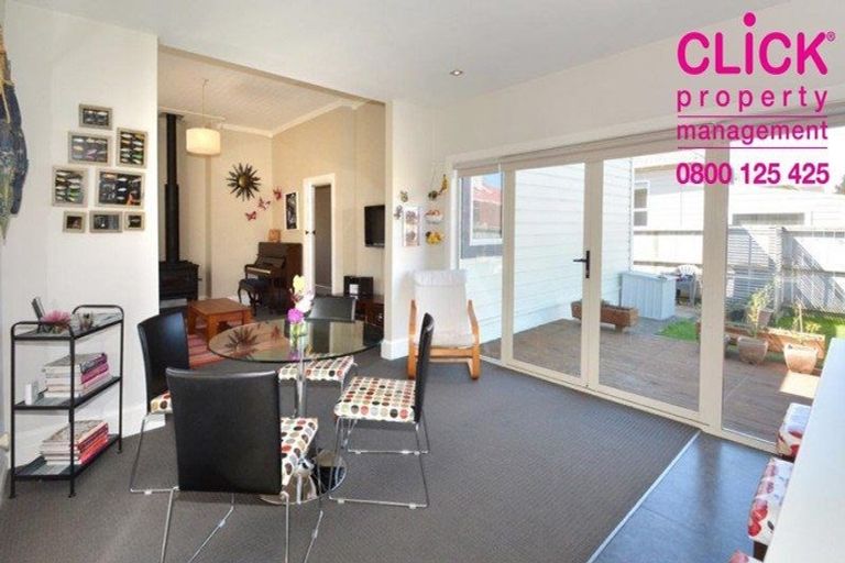 Photo of property in 69 Hargest Crescent, Saint Clair, Dunedin, 9012