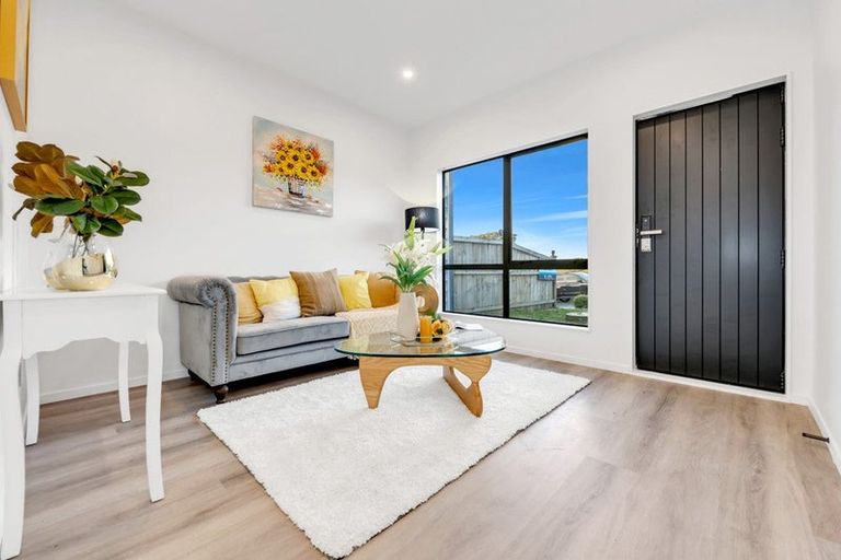 Photo of property in 48 Elevation Street, Flat Bush, Auckland, 2019