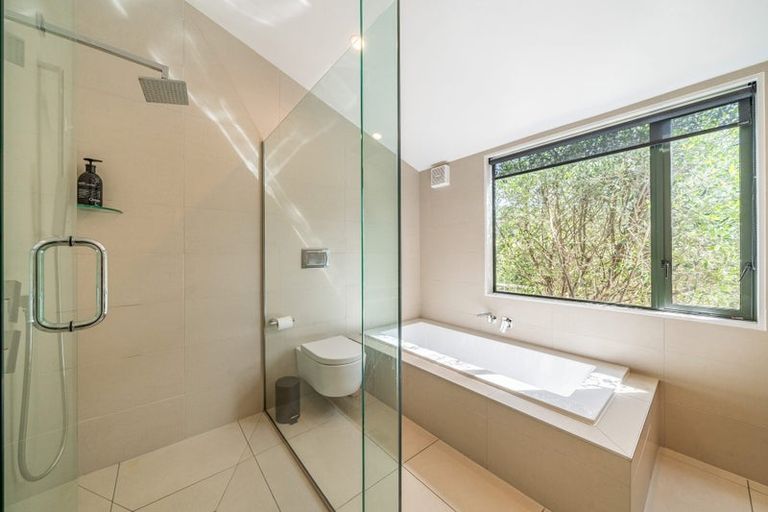 Photo of property in 20 Coroglen Rise, Pukerua Bay, 5026