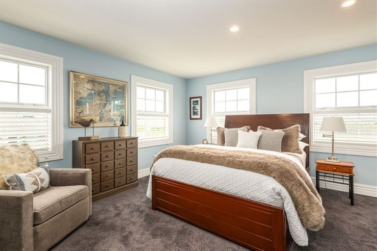 Photo of property in 82 Aston Drive, Waimairi Beach, Christchurch, 8083