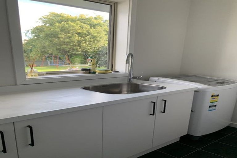 Photo of property in 12 Reid Crescent, Allenton, Ashburton, 7700