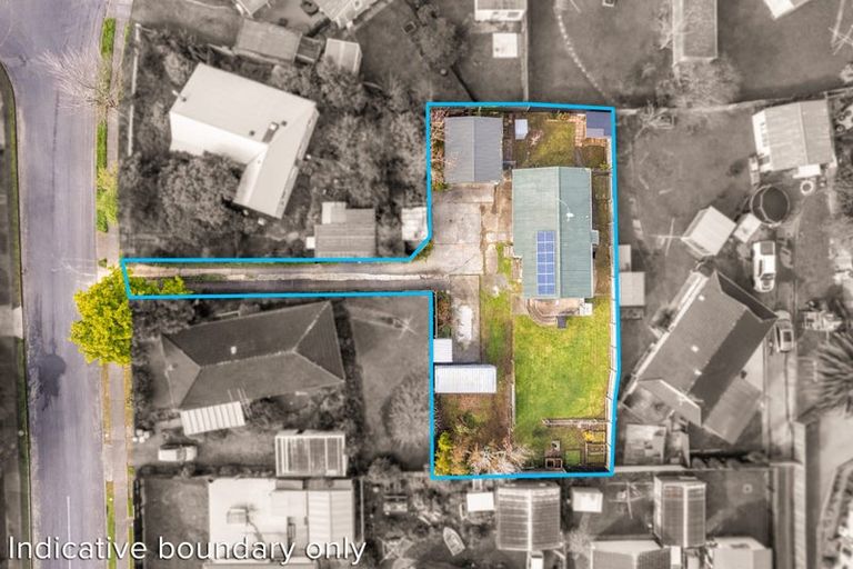 Photo of property in 6 Edelweiss Grove, Timberlea, Upper Hutt, 5018