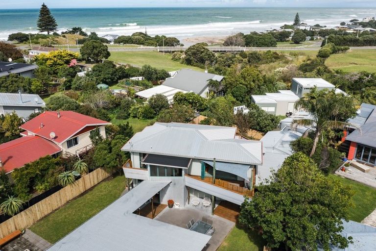 Photo of property in 5 Douglas Street, Okitu, Gisborne, 4010