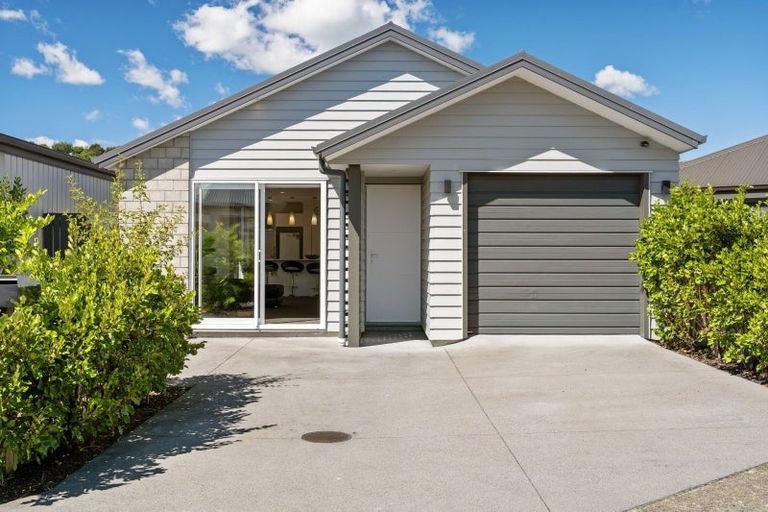 Photo of property in 24 Foley Grove, Pyes Pa, Tauranga, 3110