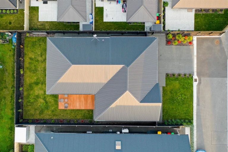 Photo of property in 7 Olearia Lane, Halswell, Christchurch, 8025